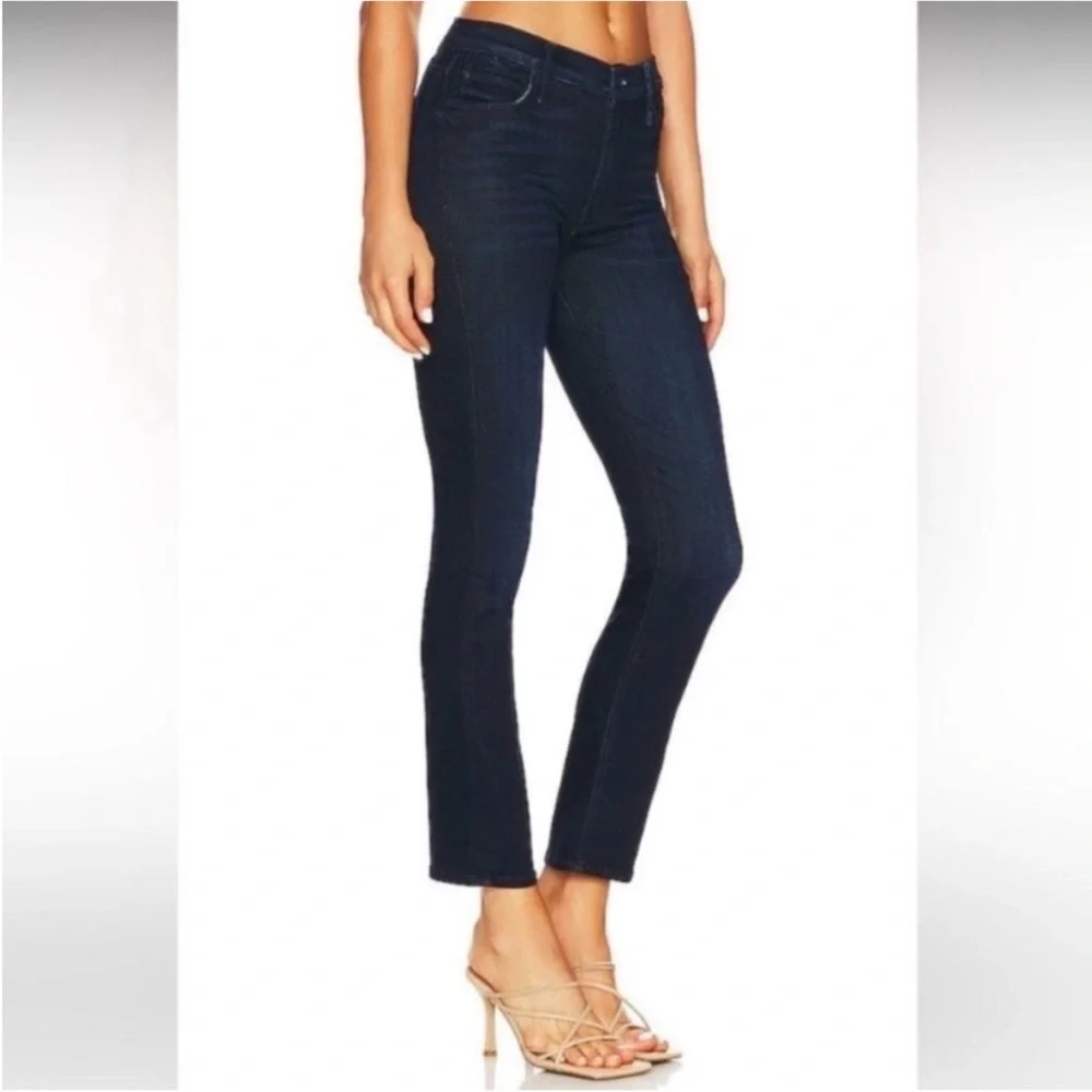 Mother The Mid Rise Dazzler Ankle in Now or Never Wash - Picture 13 of 16